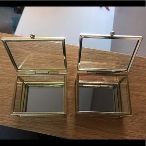 2 Mini gold jewelry boxes